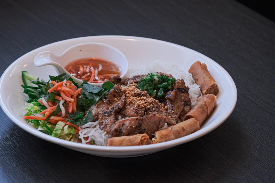 Vermicelli & Spring Rolls